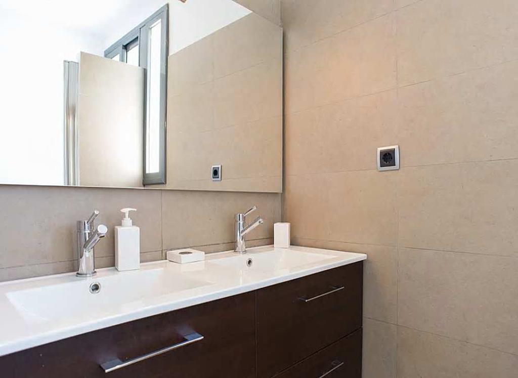 Tu Casa En Barcelona Villa Sant Cugat del Valles Bagian luar foto
